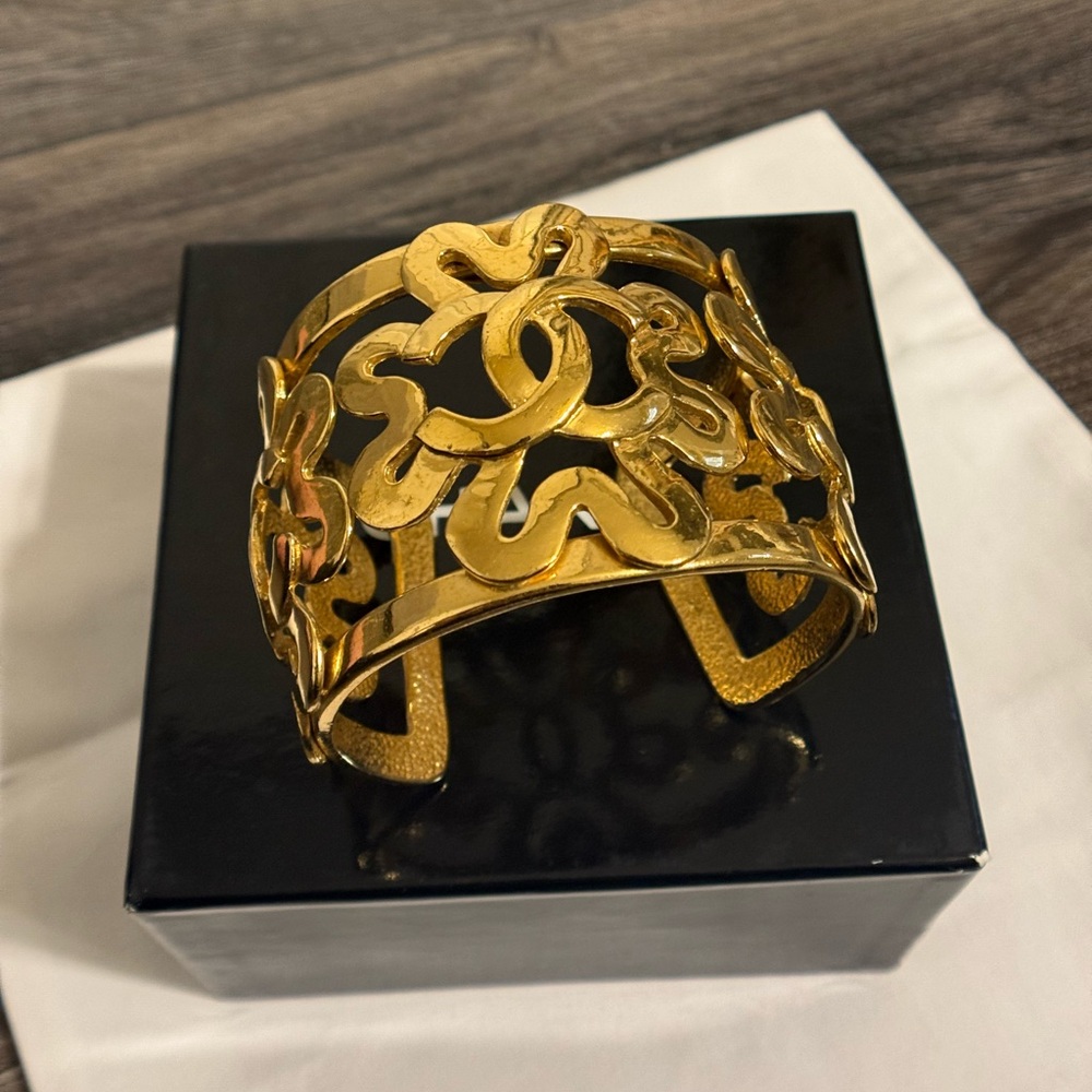 CHANEL Vintage Gold CC Clover Cuff Bracelet